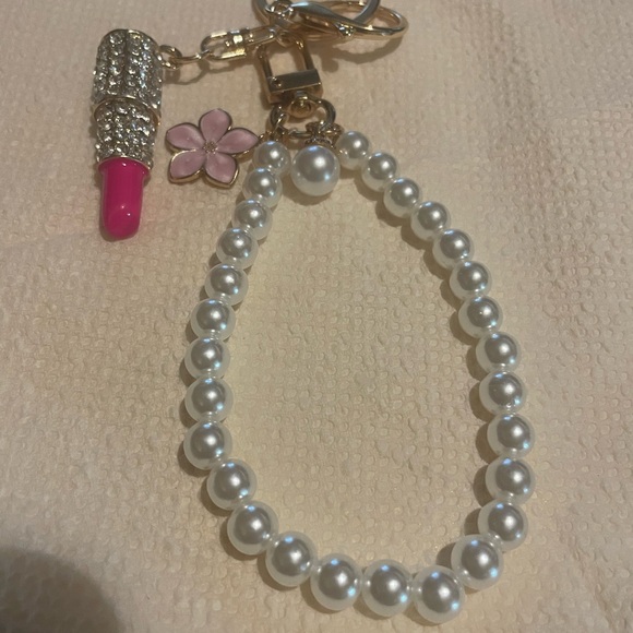 Pink Rhinestone Lipstick Keychain - Picture 3 of 3